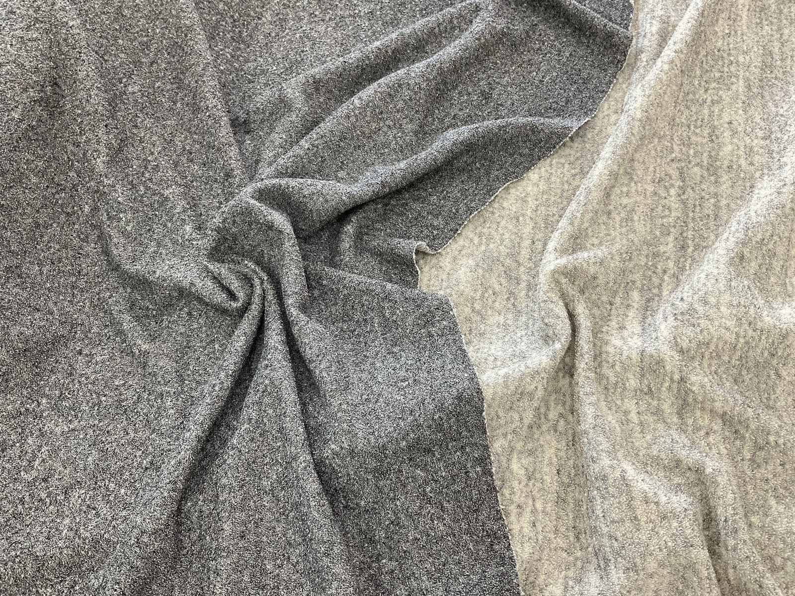 パイルニット生地　パーカーなどにも最適♪　ｃ-24 c-25