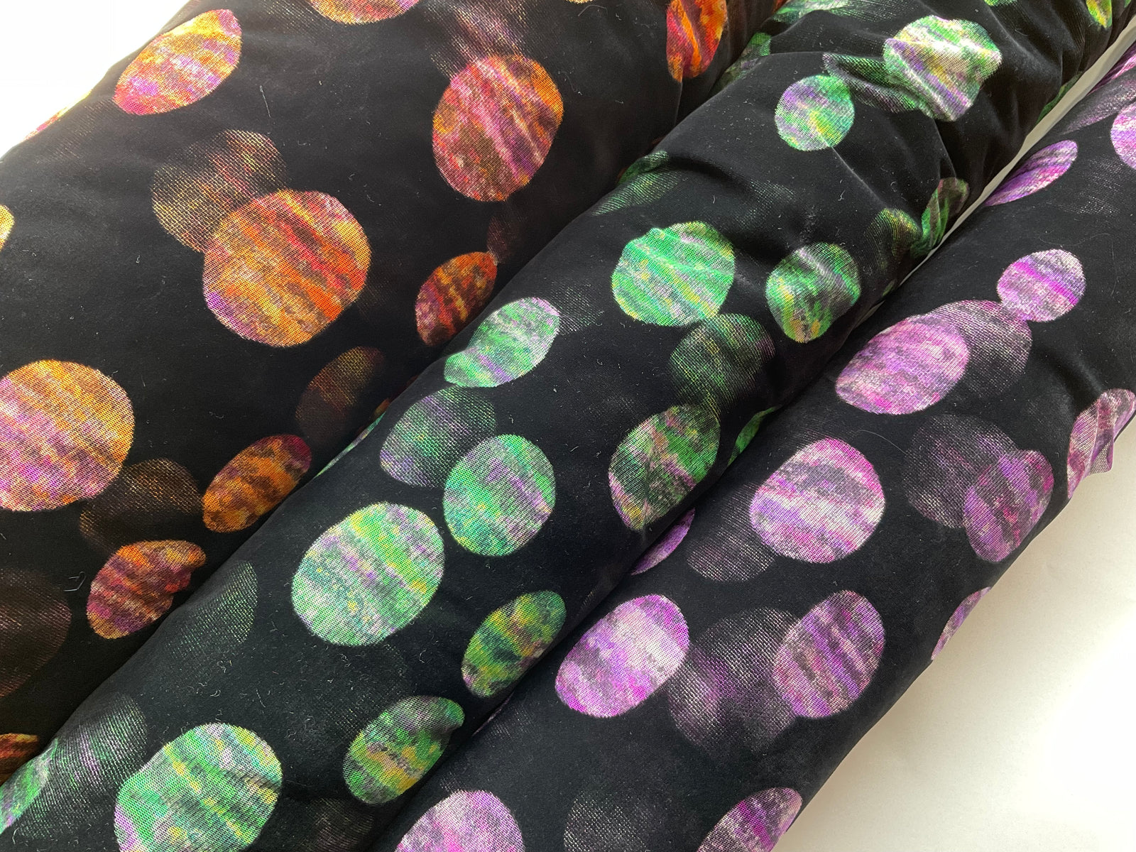 切りっぱなしでも使える！オパールドットニットベロア　ｃ-35　ｃ-36　ｃ-37